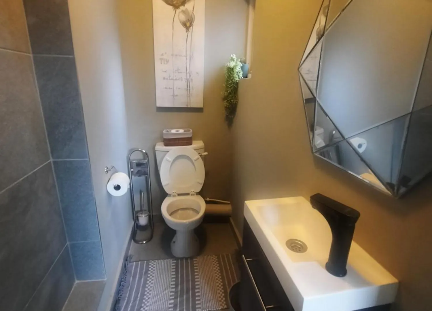 Apartament Matrix Cottage Port Elizabeth
